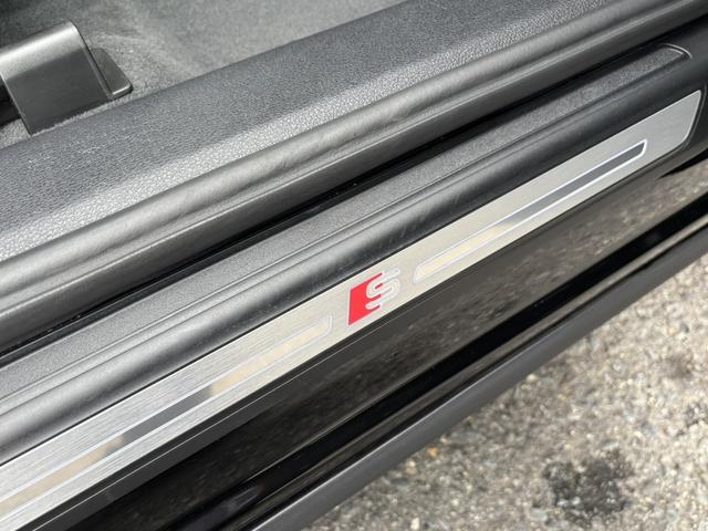 ＳＱ５スポーツバック ベースグレード　マグマレッドレザー＆Ｓヒーター／エアサス／Ｂａｎｇ＆Ｏｌｕｆｓｅｎ／地デジ／マトリクスＬＥＤライト／ＡＣＣ／３６０度カメラ／プライバシーガラス／サイドアシスト／シートメモリー／認定中古車（33枚目）