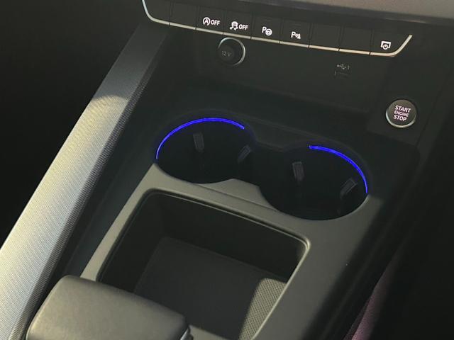 A4アバント 35TFSI アドバンスド マトリクスLED/アシスタンスPKG/インテリアプラスPKG/スマートインターフェイス/360度カメラ/マルチカラーアンビエントライト/シートヒーター/電動シート/ACC/ATトランク/認定中古車(27枚目)