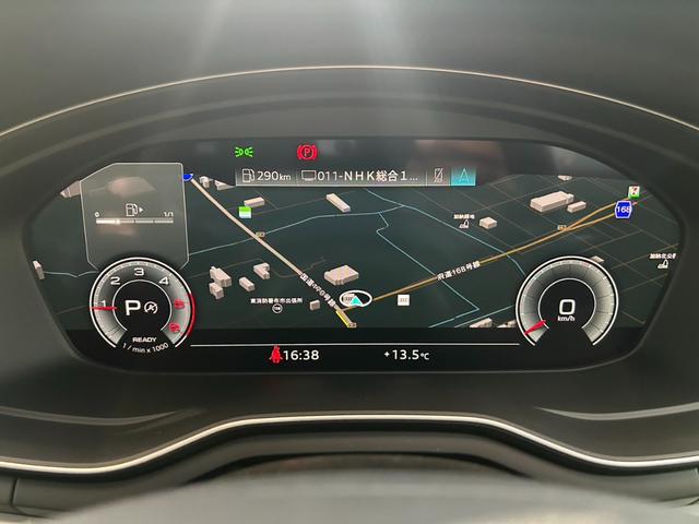 Ａ４アバント ３５ＴＤＩ　Ｓライン　ワンオーナー／ＴＶ／コンフォートパッケージ／３６０度カメラ／マトリクスＬＥＤライト／シートヒーター／電動シート／アダプティブクルーズコントロール／ＡＴテールゲート／サイドアシスト／認定中古車（18枚目）