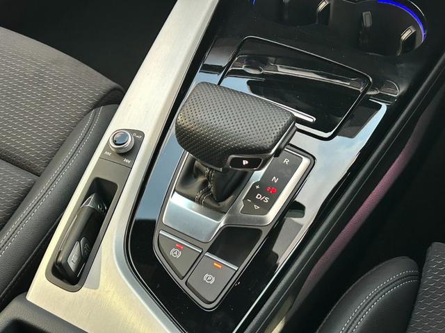 Ａ４アバント ３５ＴＤＩ　Ｓライン　ワンオーナー／ＴＶ／コンフォートパッケージ／３６０度カメラ／マトリクスＬＥＤライト／シートヒーター／電動シート／アダプティブクルーズコントロール／ＡＴテールゲート／サイドアシスト／認定中古車（29枚目）