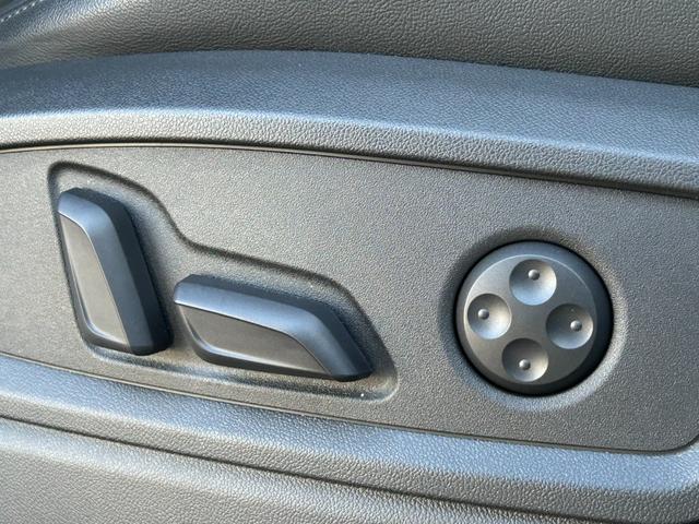 Ｑ５スポーツバック ４０ＴＤＩクワトロ　Ｓライン　プラスパッケージ／ＴＶ／プライバシーガラス／３６０度カメラ／Ｆ・Ｒシートヒーター／電動シート／アダプティブクルーズコントロール／シートメモリ／オートマッチテールゲート／サイドアシスト／認定中古車（41枚目）