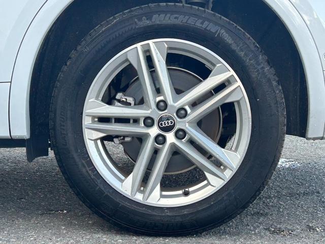 Ｑ５スポーツバック ４０ＴＤＩクワトロ　Ｓライン　プラスパッケージ／ＴＶ／プライバシーガラス／３６０度カメラ／Ｆ・Ｒシートヒーター／電動シート／アダプティブクルーズコントロール／シートメモリ／オートマッチテールゲート／サイドアシスト／認定中古車（50枚目）