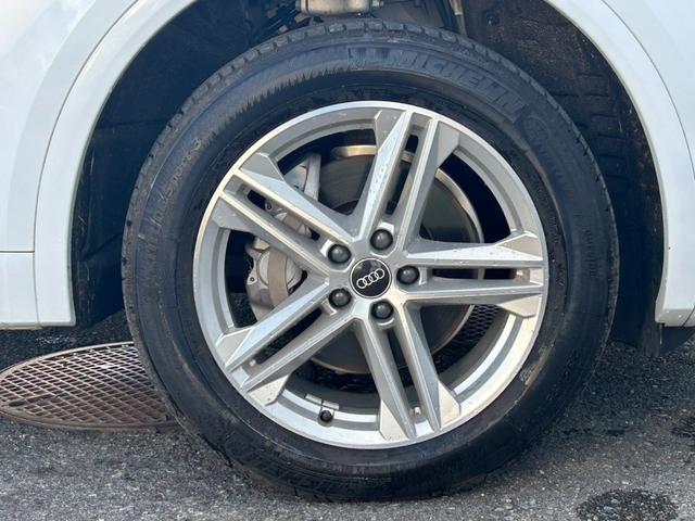 Ｑ５スポーツバック ４０ＴＤＩクワトロ　Ｓライン　プラスパッケージ／ＴＶ／プライバシーガラス／３６０度カメラ／Ｆ・Ｒシートヒーター／電動シート／アダプティブクルーズコントロール／シートメモリ／オートマッチテールゲート／サイドアシスト／認定中古車（52枚目）