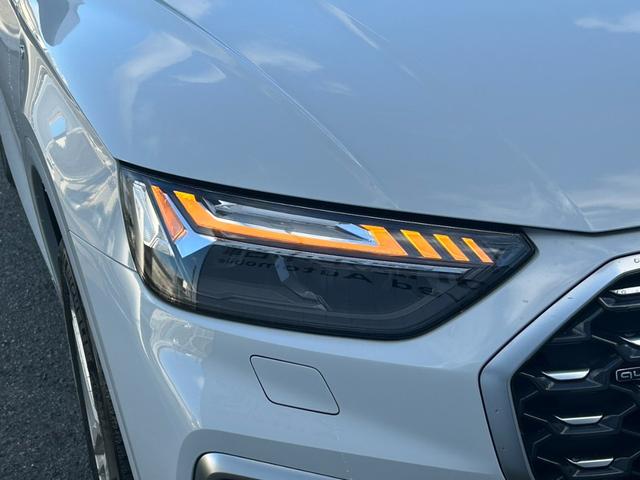 Ｑ５スポーツバック ４０ＴＤＩクワトロ　Ｓライン　プラスパッケージ／ＴＶ／プライバシーガラス／３６０度カメラ／Ｆ・Ｒシートヒーター／電動シート／アダプティブクルーズコントロール／シートメモリ／オートマッチテールゲート／サイドアシスト／認定中古車（54枚目）