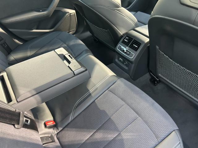 Ａ４ ４０ＴＤＩクワトロ　Ｓライン　コンフォートパッケージ／Ｓラインプラスパッケージ／３６０度カメラ／マトリクスＬＥＤライト／シートヒーター／シートメモリ／サイドアシスト／電動シート／バーチャルコックピット／認定中古車（39枚目）