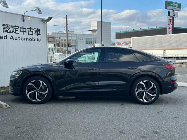 Ｑ８スポーツバック ｅ－トロン ５５ｅ－トロンクワトロ　Ｓライン　ブラックｓｔｙｌｅ／サイレンスパッケージ／インテイリアプラスパッケージ／ＯＰ２１ＡＷ／エアサス／ステアリングヒーター／イージークローザー／バング＆オルフセン／Ｆ・Ｒシートヒーター／認定中古車（12枚目）