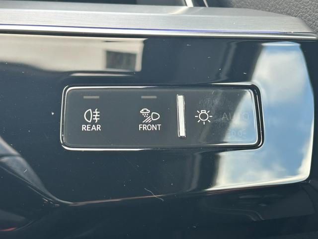 Ｑ８スポーツバック ｅ－トロン ５５ｅ－トロンクワトロ　Ｓライン　ブラックｓｔｙｌｅ／サイレンスパッケージ／インテイリアプラスパッケージ／ＯＰ２１ＡＷ／エアサス／ステアリングヒーター／イージークローザー／バング＆オルフセン／Ｆ・Ｒシートヒーター／認定中古車（37枚目）