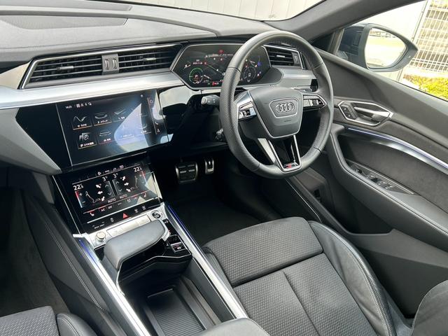 Ｑ８スポーツバック ｅ－トロン ５５ｅ－トロンクワトロ　Ｓライン　ブラックｓｔｙｌｅ／サイレンスパッケージ／インテイリアプラスパッケージ／ＯＰ２１ＡＷ／エアサス／ステアリングヒーター／イージークローザー／バング＆オルフセン／Ｆ・Ｒシートヒーター／認定中古車（48枚目）