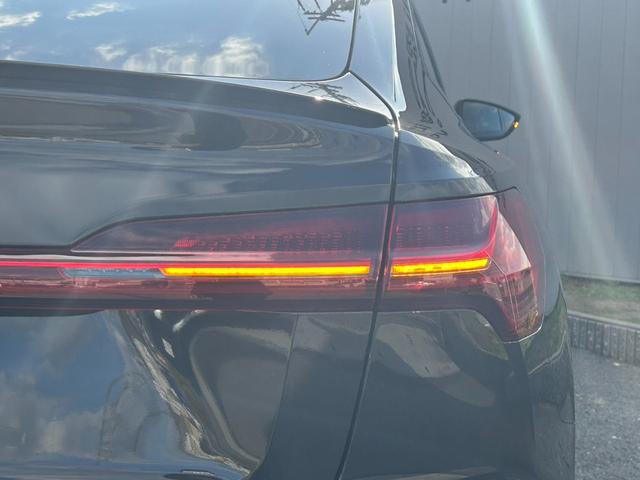 Ｑ８スポーツバック ｅ－トロン ５５ｅ－トロンクワトロ　Ｓライン　ブラックｓｔｙｌｅ／サイレンスパッケージ／インテイリアプラスパッケージ／ＯＰ２１ＡＷ／エアサス／ステアリングヒーター／イージークローザー／バング＆オルフセン／Ｆ・Ｒシートヒーター／認定中古車（62枚目）