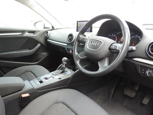 スポーツバック1.4TFSI バックカメラ コーナーセンサー(10枚目)