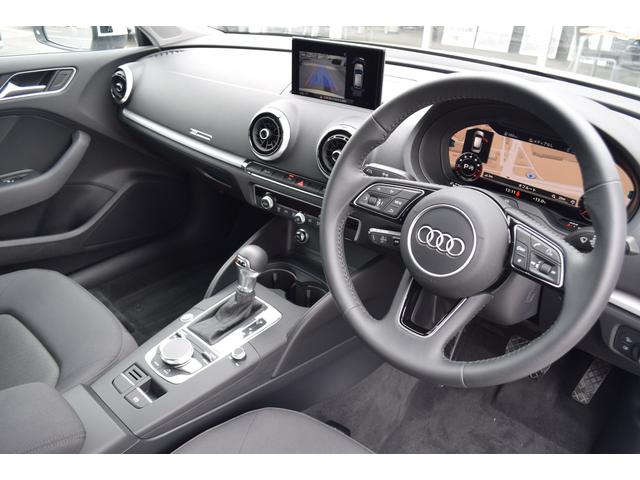 スポーツバック30TFSI LEDパッケージ アシスタンスパッケージ バーチャルコックピット MMIナビゲーションシステム アドバンストキーシステム(2枚目)