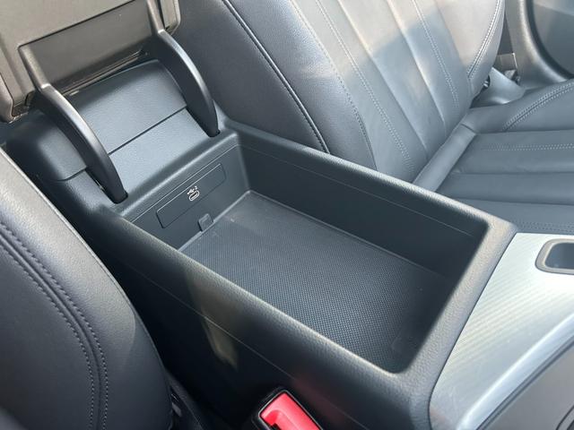 保証期間や保証内容も会社・お店によって大きく異なります。正規ディーラーでは走行無制限！！是非、安心の正規ディーラー認定中古車の保証をご確認ください！