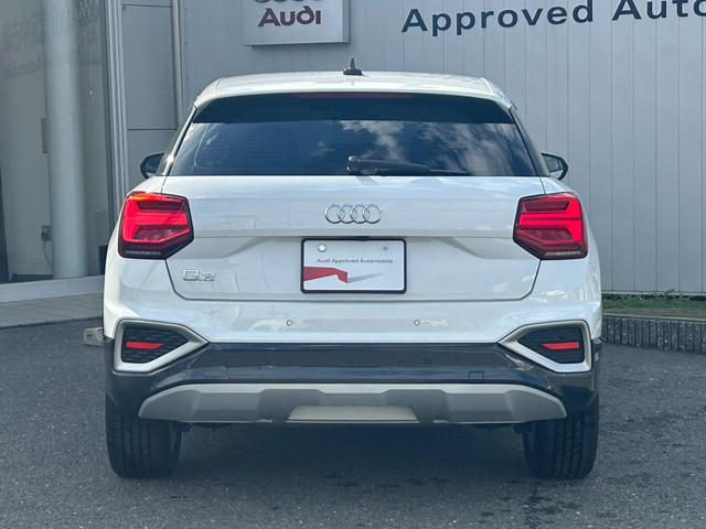 Q2 35TFSIアドバンスド コンビニエンス&アシスタンスP/テクノロジーP/ナビゲーションパッケージ/シートヒーター/バックカメラ/アダプティブクルーズコントロール/サイドアシスト/レーンアシスト/認定中古車(10枚目)