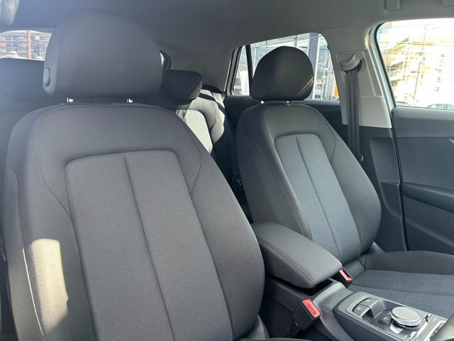 Q2 35TFSIアドバンスド コンビニエンス&アシスタンスP/テクノロジーP/ナビゲーションパッケージ/シートヒーター/バックカメラ/アダプティブクルーズコントロール/サイドアシスト/レーンアシスト/認定中古車(15枚目)