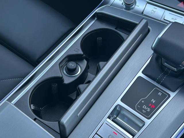 Ａ７スポーツバック ４０ＴＤＩクワトロ　Ｓラインパッケージ　サンルーフ／ブラックｓｔｙｌｅ／現行モデル／レザー／テクノロジーＰＫＧ／ＨＤマトリクスＬＥＤライト／ＯＰ０２０ＡＷ／プライバシーガラス／３６０度カメラ／ＡＣＣ／Ｒシートヒーター／デモカーＵＰ（31枚目）