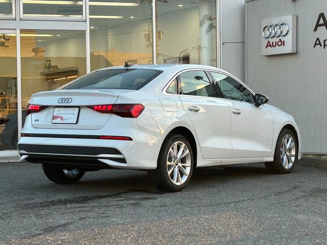 Ａ３セダン ３０ＴＦＳＩアドバンスド　現行モデル／ＭＭＩナビゲーション／ＴＶ／スマートフォンインターフェイス／ワイヤレスチャージ／サイドアシスト／バーチャルコックピット／純正アルミホイール／コーナーセンサー／認定中古車（9枚目）