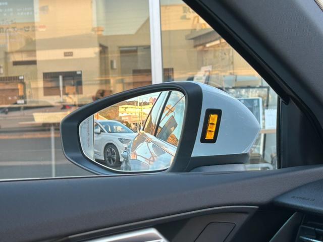 Ａ３セダン ３０ＴＦＳＩアドバンスド　現行モデル／ＭＭＩナビゲーション／ＴＶ／スマートフォンインターフェイス／ワイヤレスチャージ／サイドアシスト／バーチャルコックピット／純正アルミホイール／コーナーセンサー／認定中古車（23枚目）