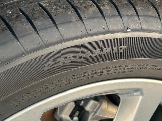 Ａ３セダン ３０ＴＦＳＩアドバンスド　現行モデル／ＭＭＩナビゲーション／ＴＶ／スマートフォンインターフェイス／ワイヤレスチャージ／サイドアシスト／バーチャルコックピット／純正アルミホイール／コーナーセンサー／認定中古車（46枚目）