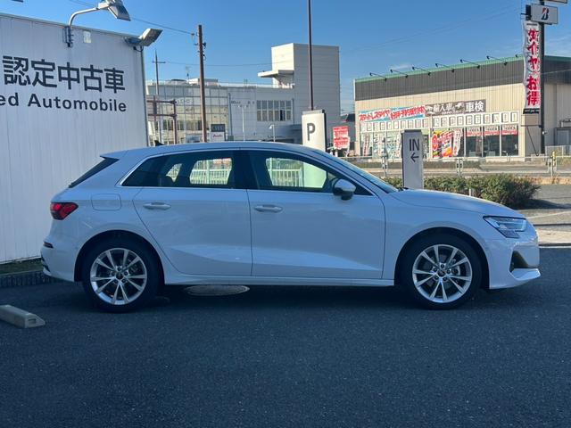 Ａ３ スポーツバック３０ＴＦＳＩアドバンスド　デモカーアップ／現行モデル／ナビパッケージ／コンビニエンス＆アシスタンスパッケージライト／バックカメラ／電動シート／ＬＥＤヘッドライト／シートヒーター／ＡＣＣ／サイドアシスト／認定中古車（8枚目）