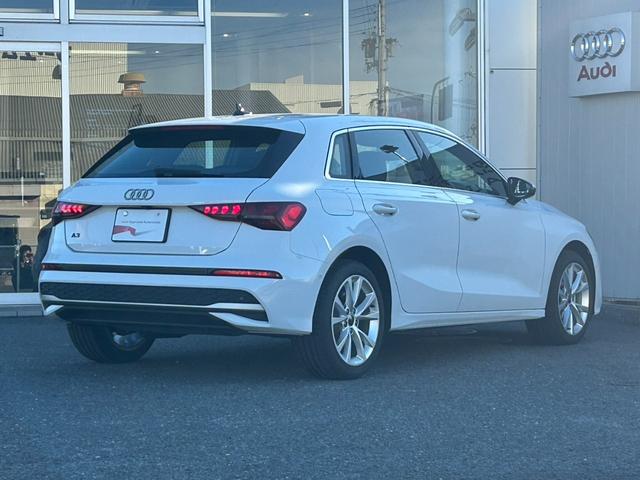 Ａ３ スポーツバック３０ＴＦＳＩアドバンスド　デモカーアップ／現行モデル／ナビパッケージ／コンビニエンス＆アシスタンスパッケージライト／バックカメラ／電動シート／ＬＥＤヘッドライト／シートヒーター／ＡＣＣ／サイドアシスト／認定中古車（9枚目）