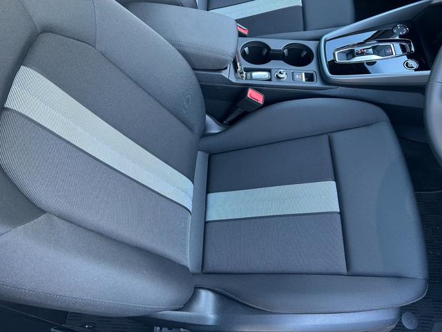 Ａ３ スポーツバック３０ＴＦＳＩアドバンスド　デモカーアップ／現行モデル／ナビパッケージ／コンビニエンス＆アシスタンスパッケージライト／バックカメラ／電動シート／ＬＥＤヘッドライト／シートヒーター／ＡＣＣ／サイドアシスト／認定中古車（16枚目）