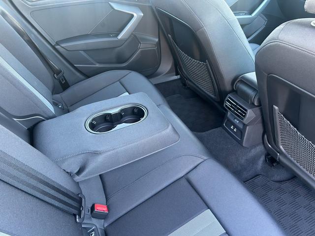 Ａ３ スポーツバック３０ＴＦＳＩアドバンスド　デモカーアップ／現行モデル／ナビパッケージ／コンビニエンス＆アシスタンスパッケージライト／バックカメラ／電動シート／ＬＥＤヘッドライト／シートヒーター／ＡＣＣ／サイドアシスト／認定中古車（39枚目）