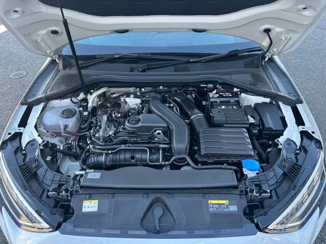 Ａ３ スポーツバック３０ＴＦＳＩアドバンスド　デモカーアップ／現行モデル／ナビパッケージ／コンビニエンス＆アシスタンスパッケージライト／バックカメラ／電動シート／ＬＥＤヘッドライト／シートヒーター／ＡＣＣ／サイドアシスト／認定中古車（44枚目）
