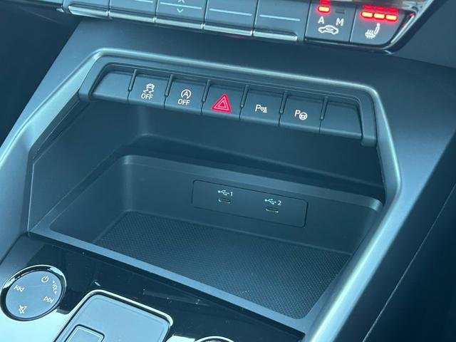 弊社では、３０日間返品期間を設けることで、お客様にも安心安全のお車選びをご提供致します。詳しくはＡＡＡ東大阪スタッフまで、お気軽にご連絡下さいませ。