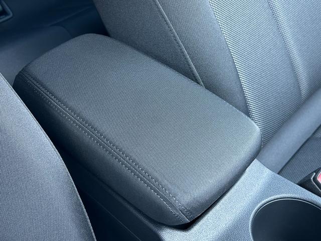 お車の詳細、その他ご質問は担当営業が親切、丁寧にご説明差し上げます。Ａｕｄｉ認定中古車をご検討ください。◆無料電話：０８００−８０９−７１５１◆