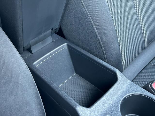 保証期間や保証内容も会社・お店によって大きく異なります。正規ディーラーでは走行無制限！！是非、安心の正規ディーラー認定中古車の保証をご確認ください！