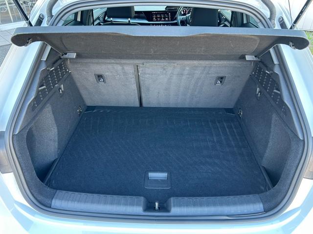 認定中古車低金利をご利用も可能となります、車種、年数、プランにて金利は変動致しますが、ローンシュミレーション作成も可能となりますので、お気軽にお申し付け下さいませ。