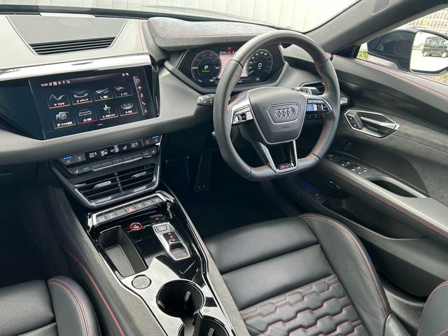 RS e-トロンGT ベースグレード デモカーUP/ブラックstyle/RSデザインPKGレッド/テクノロジーPKG/ファインナッパレザー/OP21AW/ダイナミックパッケージプラス/シートベンチレーション/バング&オルフセン/認定中古車(47枚目)