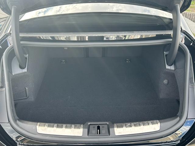 RS e-トロンGT ベースグレード デモカーUP/ブラックstyle/RSデザインPKGレッド/テクノロジーPKG/ファインナッパレザー/OP21AW/ダイナミックパッケージプラス/シートベンチレーション/バング&オルフセン/認定中古車(50枚目)