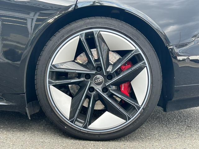 RS e-トロンGT ベースグレード デモカーUP/ブラックstyle/RSデザインPKGレッド/テクノロジーPKG/ファインナッパレザー/OP21AW/ダイナミックパッケージプラス/シートベンチレーション/バング&オルフセン/認定中古車(52枚目)