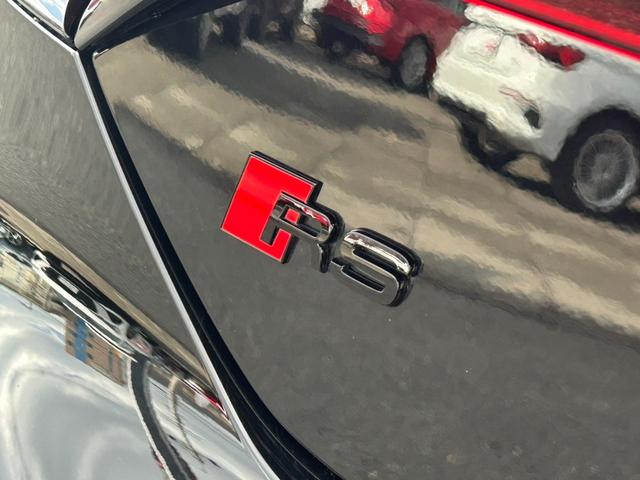 RS e-トロンGT ベースグレード デモカーUP/ブラックstyle/RSデザインPKGレッド/テクノロジーPKG/ファインナッパレザー/OP21AW/ダイナミックパッケージプラス/シートベンチレーション/バング&オルフセン/認定中古車(61枚目)