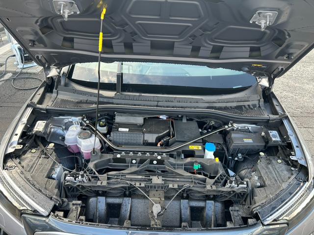 Ｑ４ ｅ－トロン ４５ｅ－トロン　Ｓライン　ＭＭＩナビプロ／レザー・電動シート／ＴＶ／ステアリングヒーター／ＯＰ２０ＡＷ／マトリクスＬＥＤライト／ヘッドアップディスプレイ／３６０度カメラ／シートメモリ／デモカーアップ／認定中古車（49枚目）