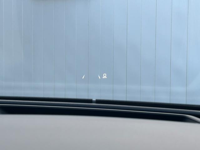 Ｑ４ ｅ－トロン ４５ｅ－トロン　Ｓライン　ＭＭＩナビプロ／レザー・電動シート／ＴＶ／ステアリングヒーター／ＯＰ２０ＡＷ／マトリクスＬＥＤライト／ヘッドアップディスプレイ／３６０度カメラ／シートメモリ／デモカーアップ／認定中古車（54枚目）