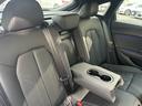 Audiは、いつの時代も他に先駆けて最先端技術を開発し、厳しいレースの現場で性能を実証した上で、市販車にいち早くフィードバックしております。