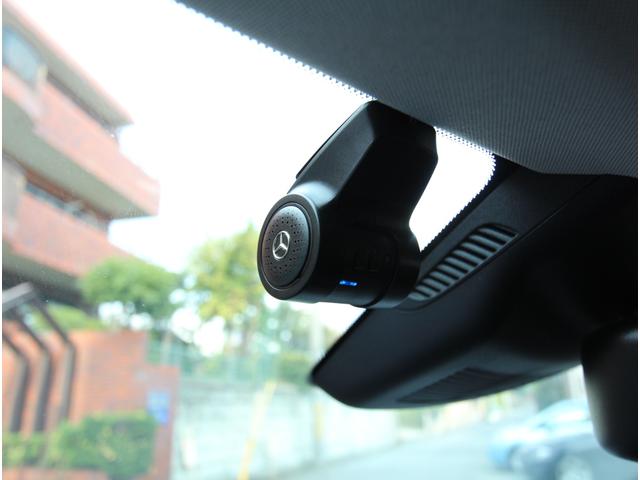 楽しいカーライフをサポートする為に、アイフォア神戸は高い技術力でサービスを行います！