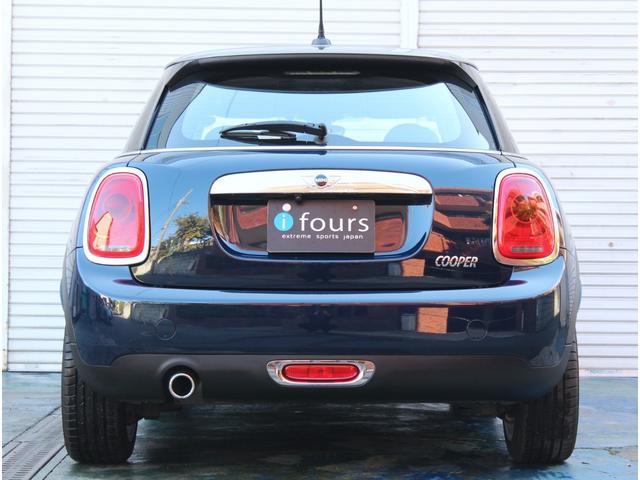 MINI クーパー セブン LEDオートライト レインセンサー 専用ハーフレザーシート クルーズコントロール 純正HDDナビ ブルートゥース AUX&USB入力 バックカメラ ドライブレコーダー 専用17インチアルミ ETC(4枚目)