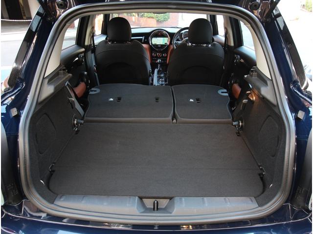 MINI クーパー セブン LEDオートライト レインセンサー 専用ハーフレザーシート クルーズコントロール 純正HDDナビ ブルートゥース AUX&USB入力 バックカメラ ドライブレコーダー 専用17インチアルミ ETC(43枚目)