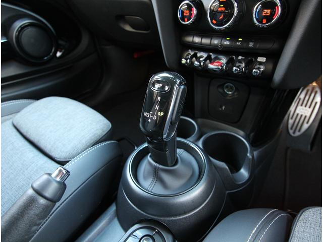 �}�j���A�����[�h�t���̂V���I�[�g�}�`�b�N�I