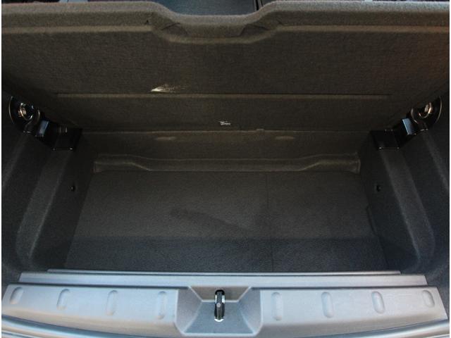 �V���[���[�����ɂ͍L�����k�X�y�[�X��ݒu���A�F�l�̂����X���҂����Ă���܂��I