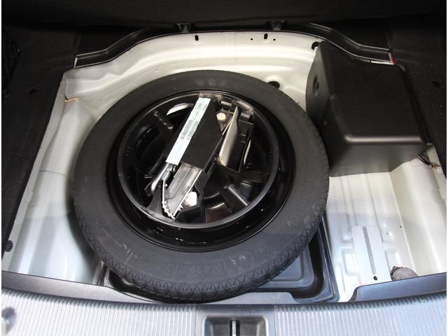 �V���[���[�����ɂ͍L�����k�X�y�[�X��ݒu���A�F�l�̂����X���҂����Ă���܂��I