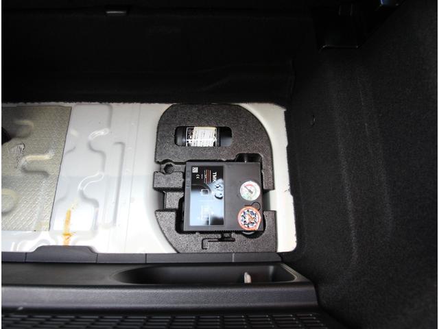 ＭＩＮＩ クーパーＤ　クラシック・トリム　インテリジェントセーフティ　ＬＥＤオートライト　ハーフレザーシート　ドライビングモード　ディスプレイオーディオ　アップルカープレイ　ポータブルナビ　前後障害物センサー　純正１６インチアルミ　ＥＴＣ（49枚目）