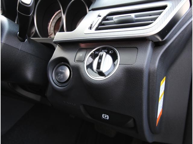 �V���[���[�����ɂ͍L�����k�X�y�[�X��ݒu���A�F�l�̂����X���҂����Ă���܂��I