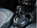 マニュアルモード付きの7速オートマチック!