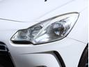 屋内展示場なので、天候や時間を気にせずお車をご覧頂く事が可能です!