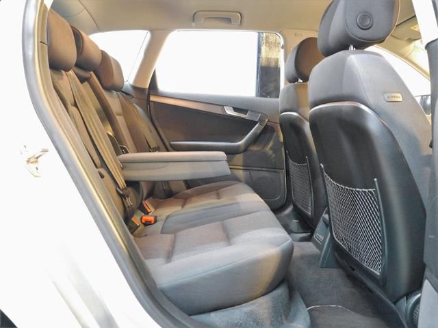 スポーツバック1.4TFSI スポーツバック1.4TFSI●ワンオーナー&禁煙車●最終モデル●SDDナビ・フルセグTV・bluetooth・バックカメラ●キセノンヘッドライト&LEDライナー●点検・整備済み・鑑定書・記録簿4枚付●(20枚目)