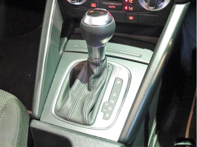 スポーツバック1.4TFSI スポーツバック1.4TFSI●ワンオーナー&禁煙車●最終モデル●SDDナビ・フルセグTV・bluetooth・バックカメラ●キセノンヘッドライト&LEDライナー●点検・整備済み・鑑定書・記録簿4枚付●(33枚目)
